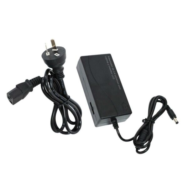 Cargador Universal De Notebook Automatico 90W Soul 12v A 24v 12 Puntas